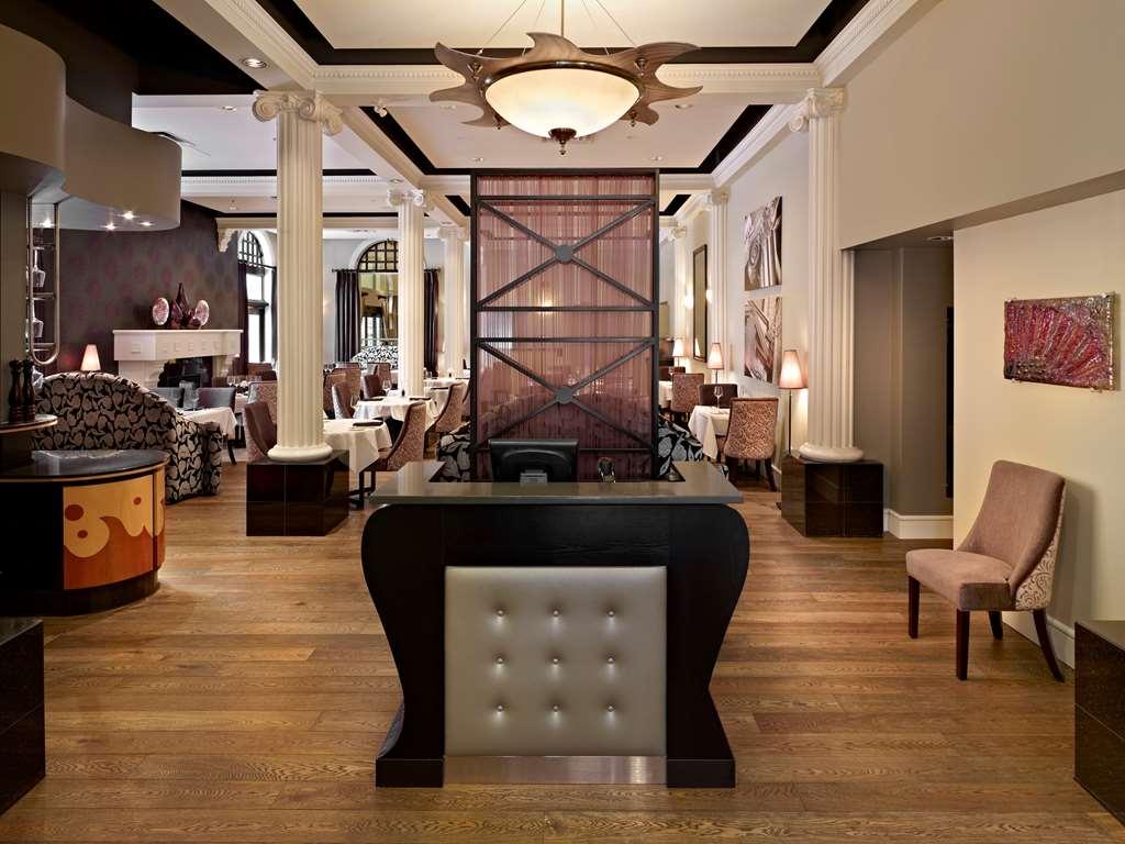Union Bank Inn Едмонтон Ресторан фото