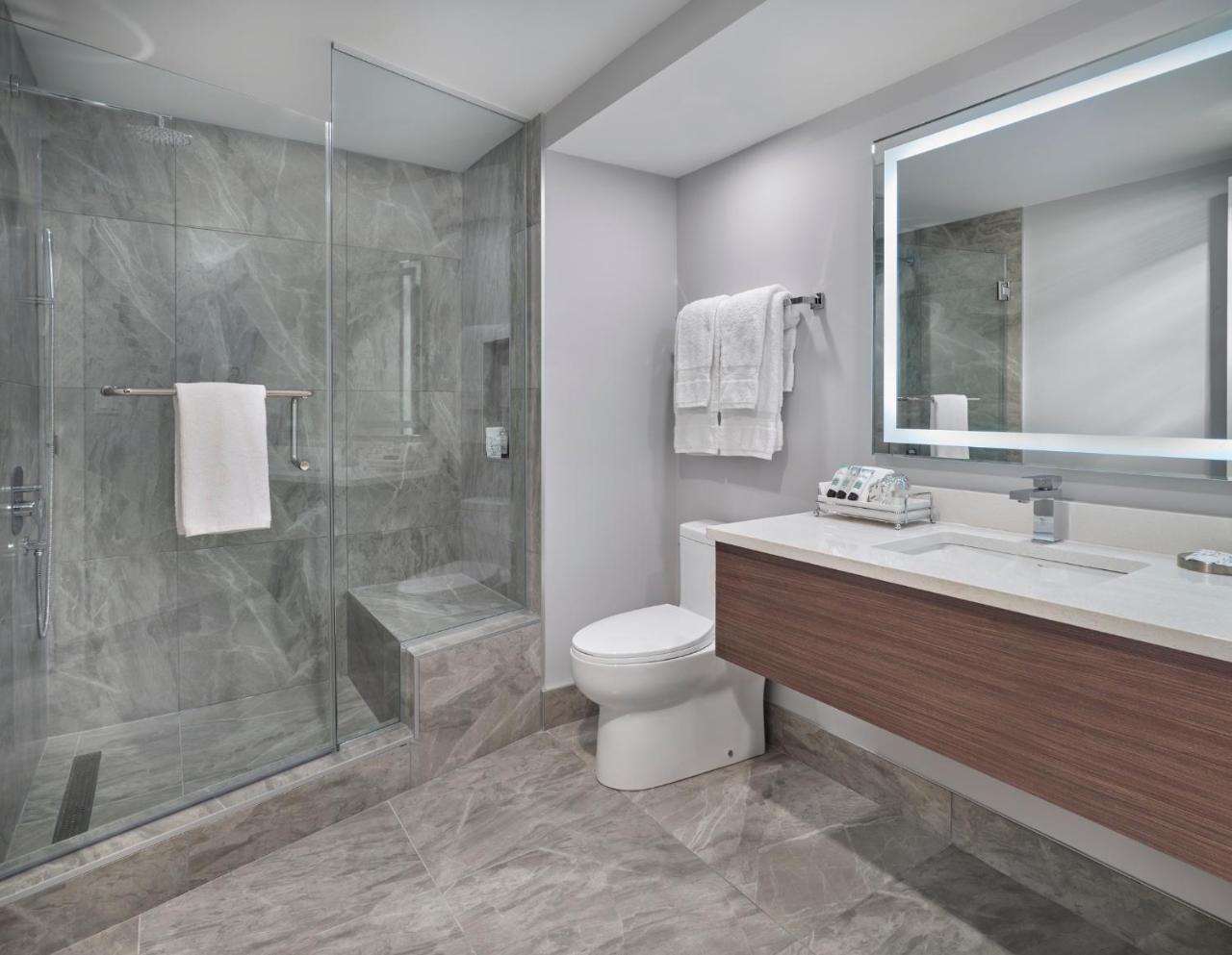 Union Bank Inn Едмонтон Екстер'єр фото